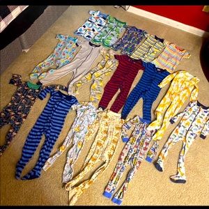 Children’s Place 3T Boys Sleepers/Rompers Lot